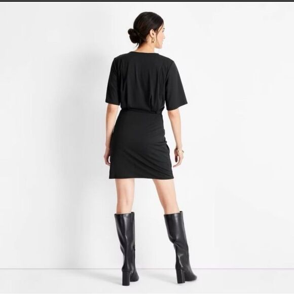 🆕👗Short Sleeve Mini T-Shirt Dress - Future Collective - Sz XL - Picture 2 of 5